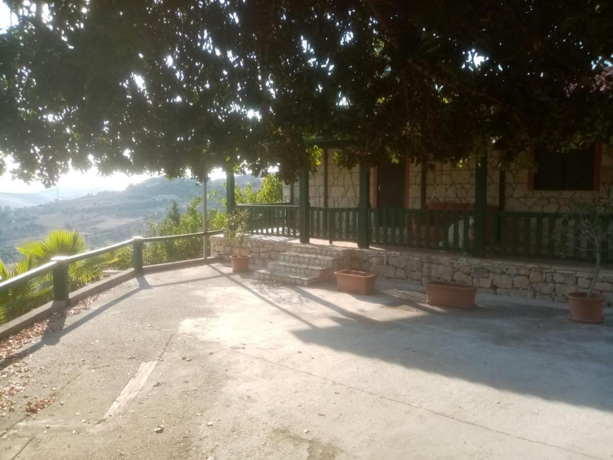 "San Placido Green House" Villa Con Piscina Castel di Iudica Exterior photo