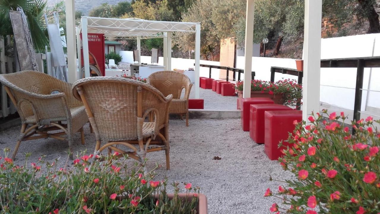 "San Placido Green House" Villa Con Piscina Castel di Iudica Exterior photo